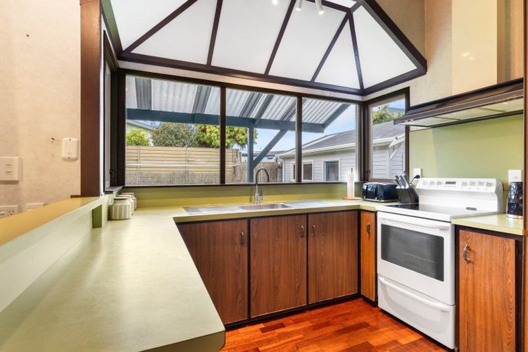 Photo of property in 7 Cavell Place, Gonville, Whanganui, 4501