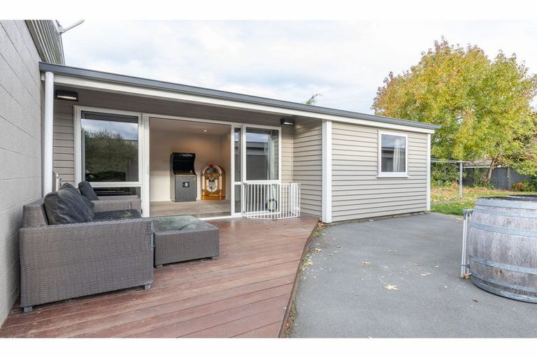 Photo of property in 41 Halswell Junction Road, Halswell, Christchurch, 8025