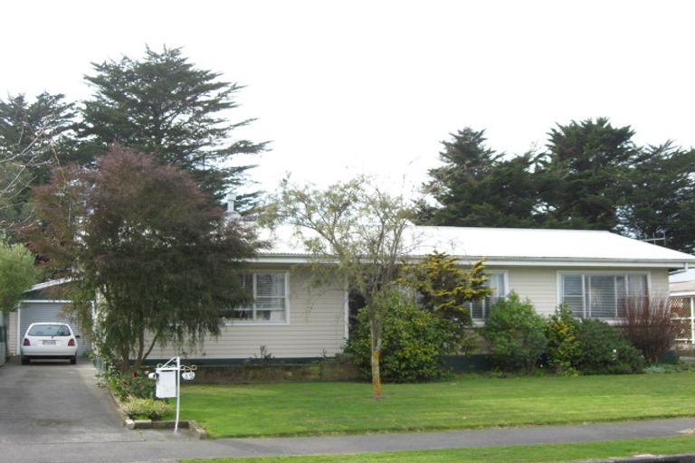 Photo of property in 35 Exeter Crescent, Pirimai, Napier, 4112