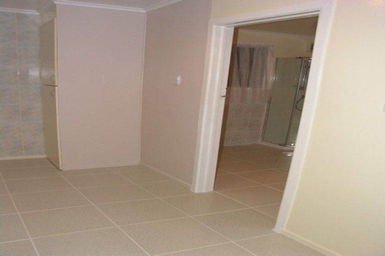 Photo of property in 44 Brandon Road, Glen Eden, Auckland, 0602