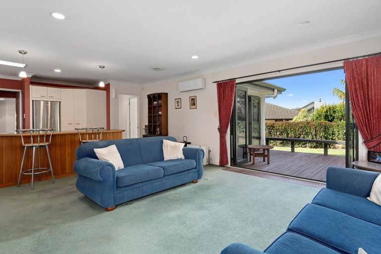 Photo of property in 27 Braeburn Place, Bethlehem, Tauranga, 3110