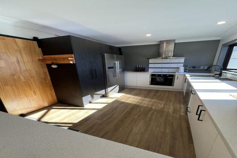 Photo of property in 69 Coopers Road, Dallington, Christchurch, 8061