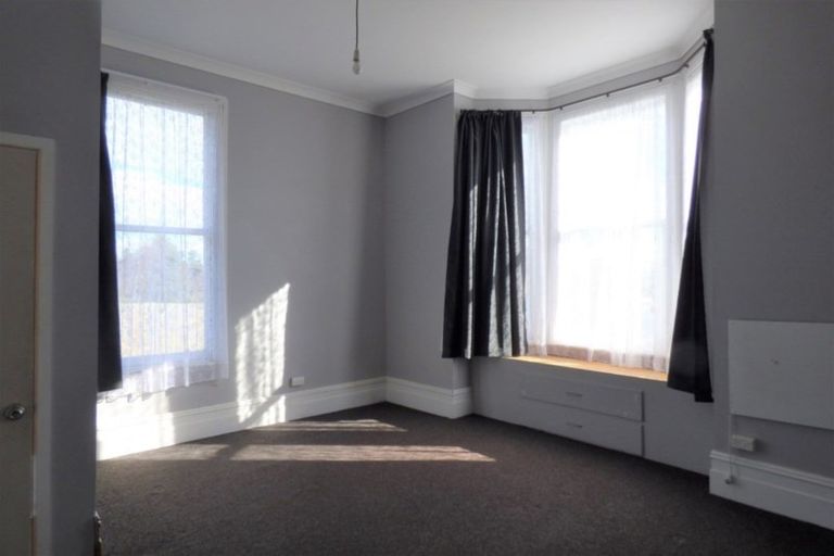 Photo of property in 28 Tamar Street, South Hill, Oamaru, 9400