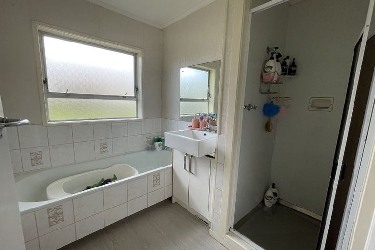 Photo of property in 19a Rodney Street, Howick, Auckland, 2014