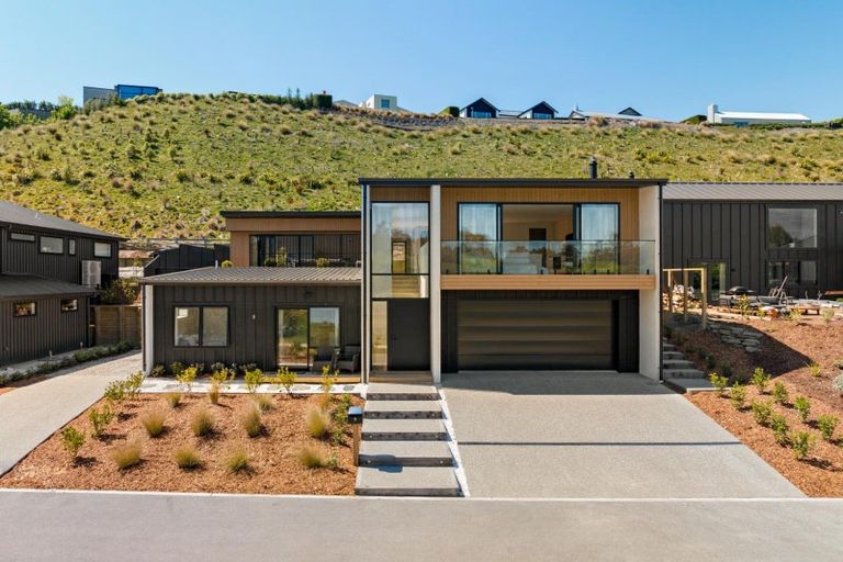 Photo of property in 9 Brodie Avenue, Arrowtown, 9302