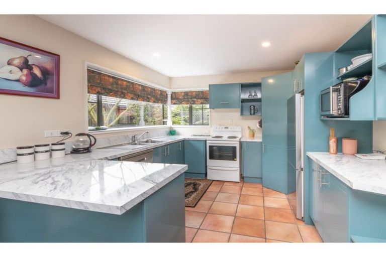 Photo of property in 46a Division Street, Riccarton, Christchurch, 8041