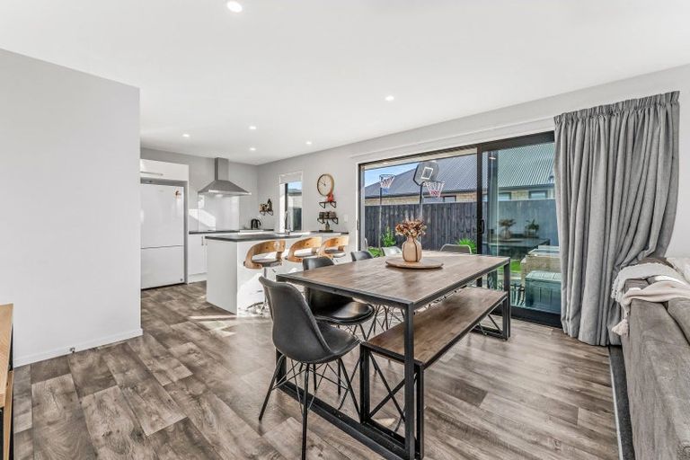 Photo of property in 16 Sandhill Drive, Rolleston, 7615