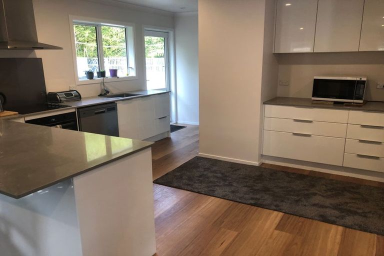 Photo of property in 39 Sunny Grove, Wainuiomata, Lower Hutt, 5014