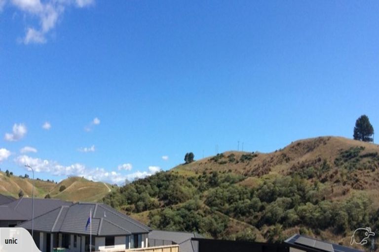 Photo of property in 18 Bob Carter Place, Welcome Bay, Tauranga, 3175