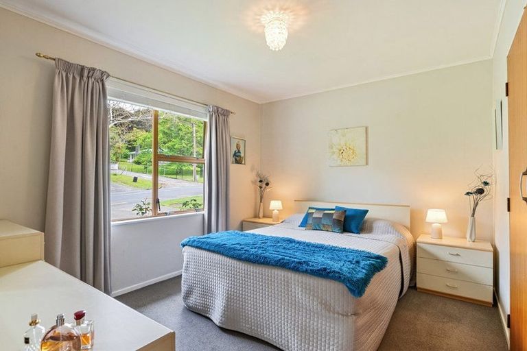 Photo of property in 16 Blue Mountains Road, Silverstream, Upper Hutt, 5019