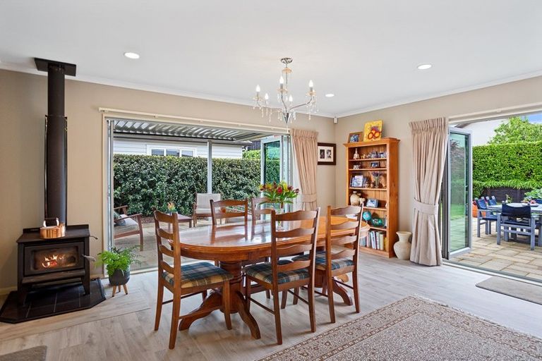 Photo of property in 22 Harbelle Close, Bethlehem, Tauranga, 3110