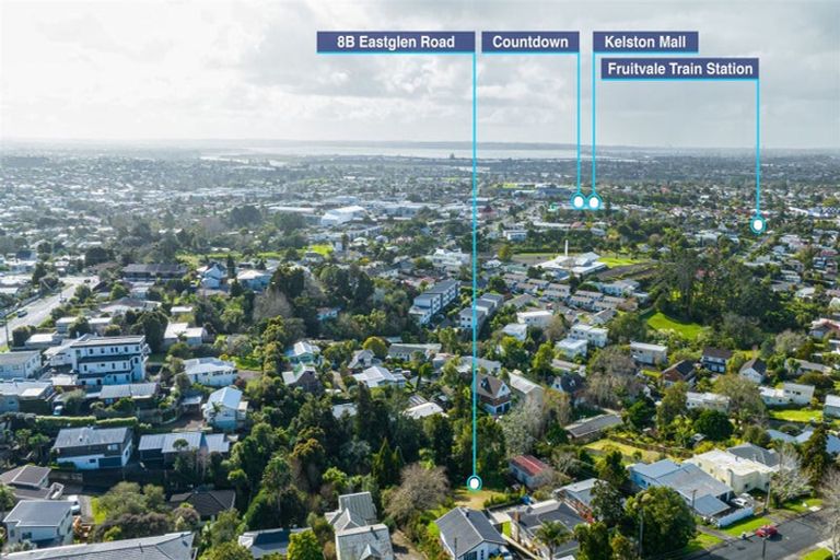 Photo of property in 8b Eastglen Road, Glen Eden, Auckland, 0602