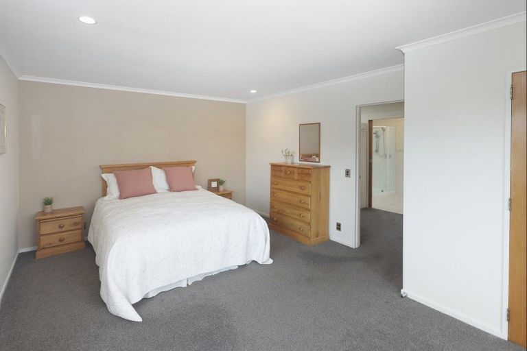 Photo of property in 29 O'connor Place, Burnside, Christchurch, 8053