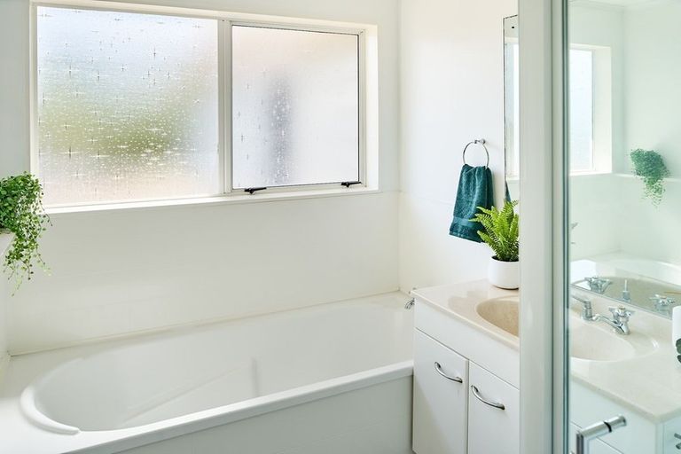 Photo of property in 11 De Castro Place, Titahi Bay, Porirua, 5022