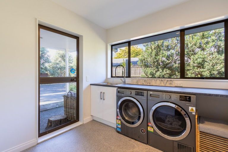 Photo of property in 88a Mazengarb Road, Paraparaumu Beach, Paraparaumu, 5032