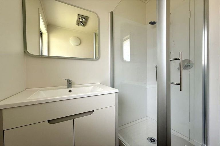 Photo of property in 23 Bellringer Road, Massey, Auckland, 0614