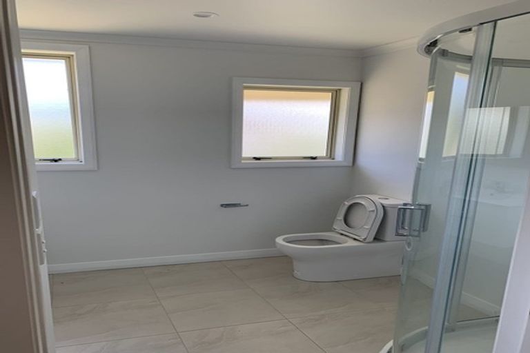 Photo of property in 11 Taupiri Crescent, Titahi Bay, Porirua, 5022