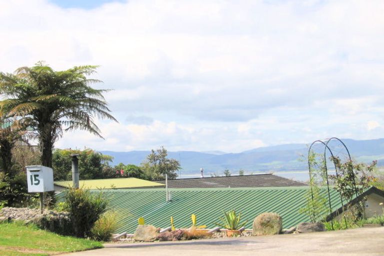 Photo of property in 15 Russell Crescent, Western Heights, Rotorua, 3015