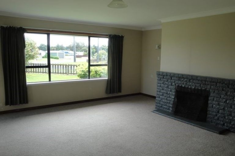 Photo of property in 36 Gloag Street, Waverley, 4510
