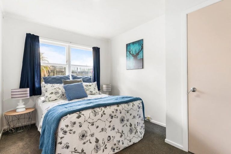 Photo of property in 1/29 Takanini Road, Takanini, 2112