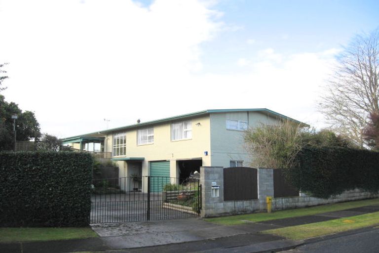 Photo of property in 11 Silva Crescent, Riverlea, Hamilton, 3216