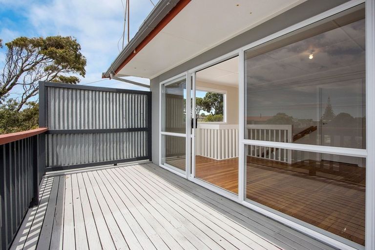 Photo of property in 104 Seaforth Road, Waihi Beach, 3611