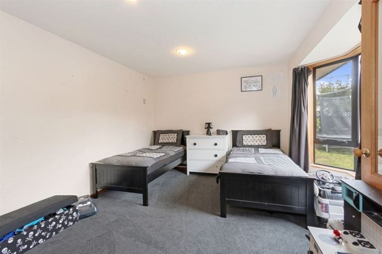 Photo of property in 146 Burwood Road, Burwood, Christchurch, 8083