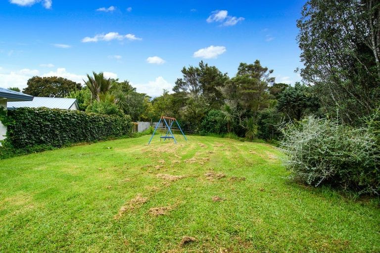 Photo of property in 15 Buttercup Place, Waimauku, 0812