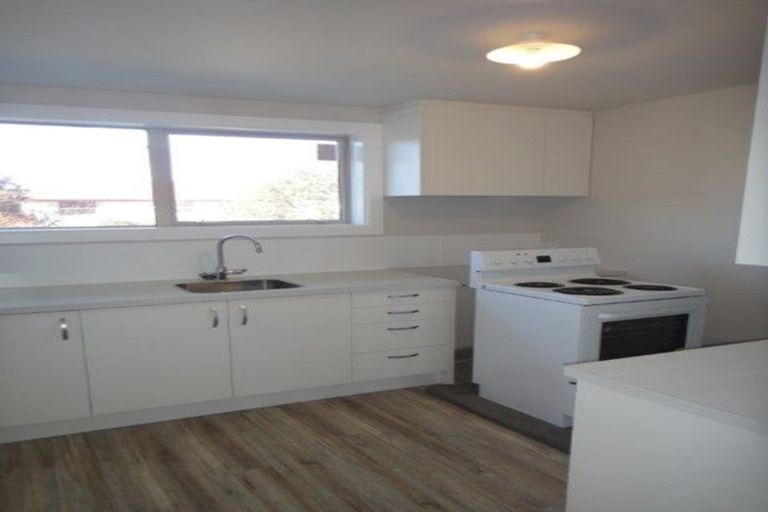 Photo of property in 1/48 Straven Road, Riccarton, Christchurch, 8011