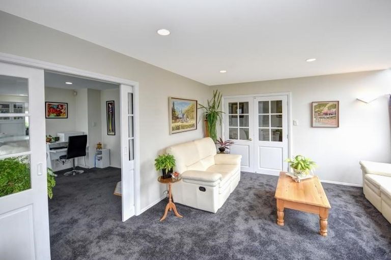 Photo of property in 4 Harbour Heights, Waverley, Dunedin, 9013