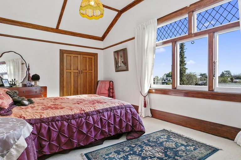 Photo of property in 92 Hall Street, Cambridge, 3434