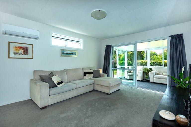 Photo of property in 69a Aorangi Road, Bryndwr, Christchurch, 8053