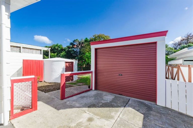 Photo of property in 16b Sunshine Avenue, Paraparaumu, 5032