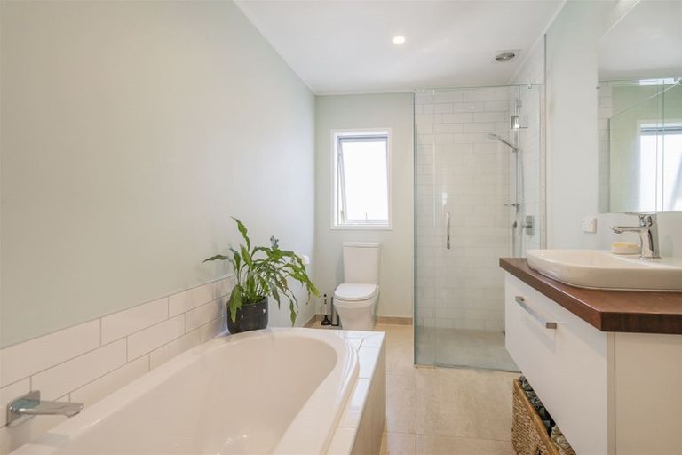 Photo of property in 5 Summer Lane, Tairua, 3508