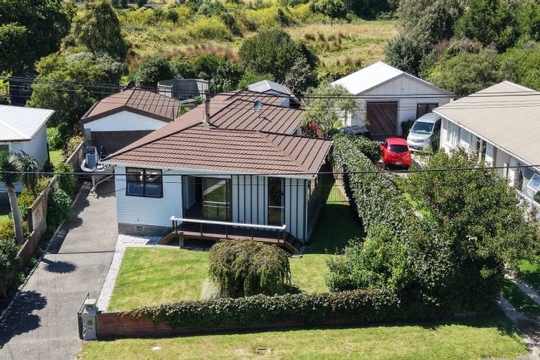 Photo of property in 150 Tilley Road, Paekakariki, 5034