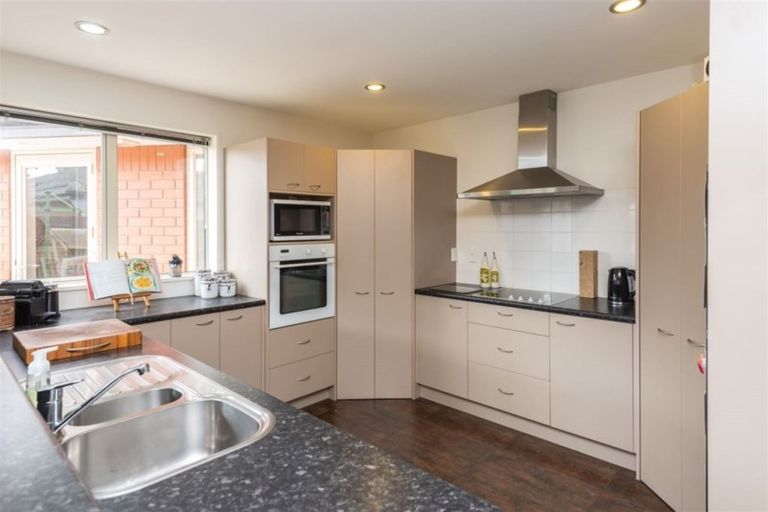 Photo of property in 10 Coppinger Terrace, Aidanfield, Christchurch, 8025