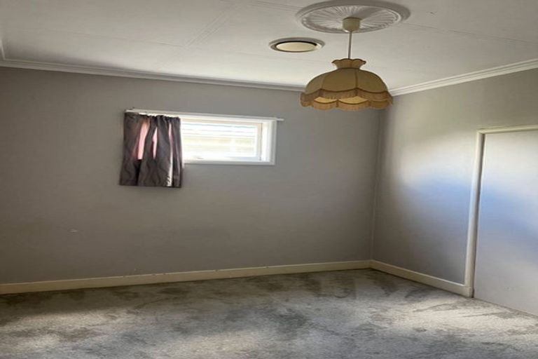 Photo of property in 220 St George Street, Papatoetoe, Auckland, 2025