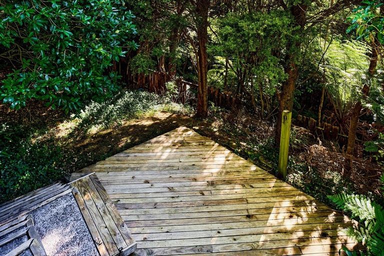 Photo of property in 38 Exploration Way, Whitby, Porirua, 5024