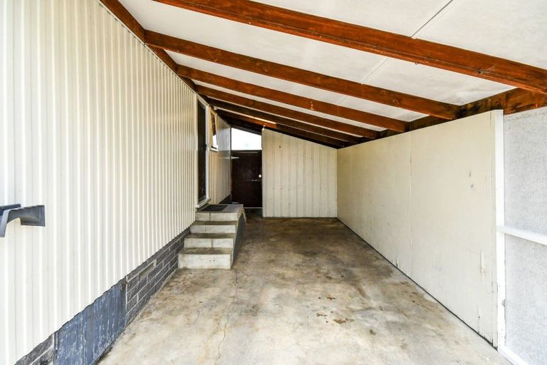 Photo of property in 1/60 Grove Road, Papakura, 2110