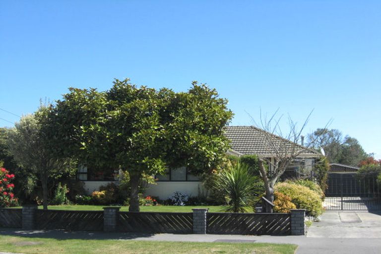 Photo of property in 33 Bethel Crescent, Bishopdale, Christchurch, 8053