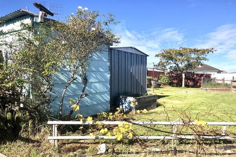 Photo of property in 9 Freyberg Terrace, Waipukurau, 4200