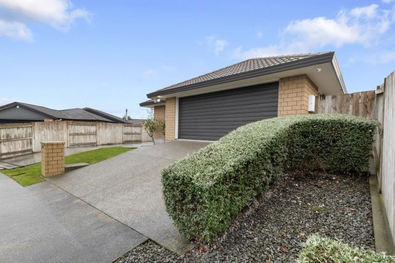 Photo of property in 33 Masefield Terrace, Kelvin Grove, Palmerston North, 4414