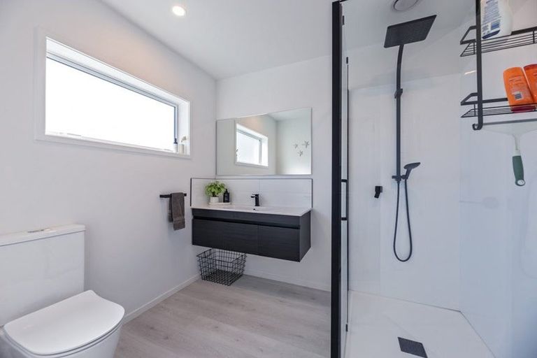 Photo of property in 13a Hawea Street, Mount Maunganui, 3116