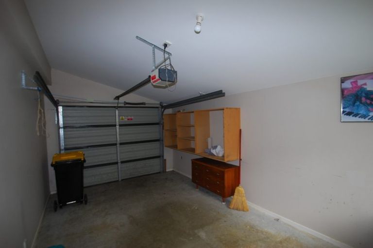 Photo of property in 70a Erlestoke Crescent, Churton Park, Wellington, 6037