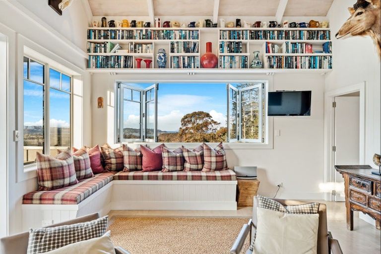 Photo of property in 191 Takatu Road, Tawharanui Peninsula, Warkworth, 0986