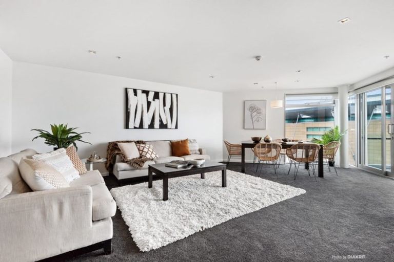 Photo of property in Piermont Apartments, 7b/82 Cable Street, Te Aro, Wellington, 6011