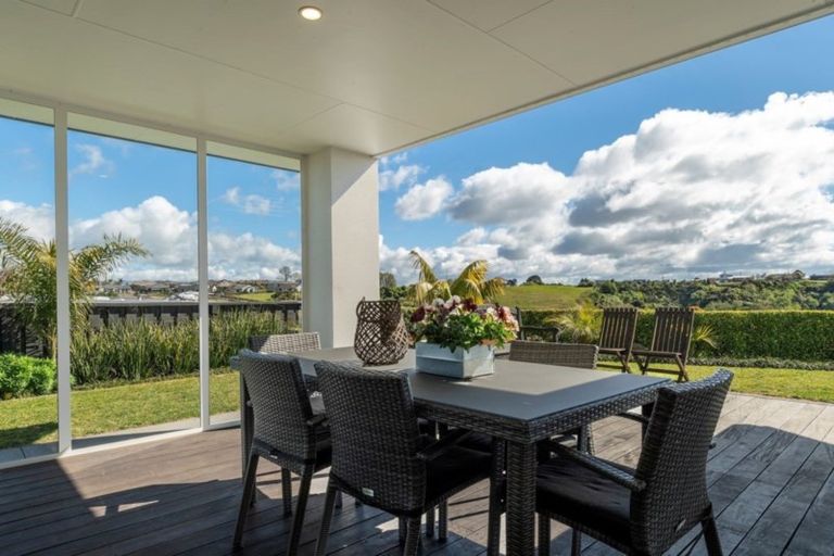 Photo of property in 18 Belgrave Close, Bethlehem, Tauranga, 3110