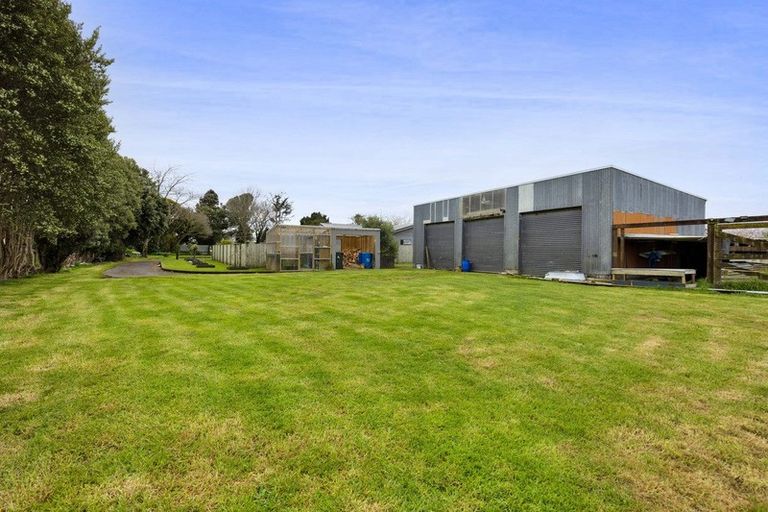 Photo of property in 4 Douglas Street, Hawera, 4610
