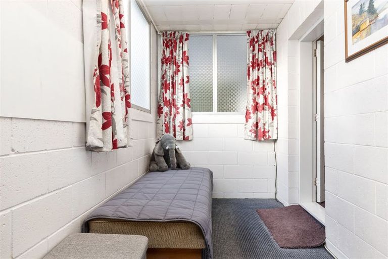 Photo of property in 1/29 Waikawa Road, Picton, 7220