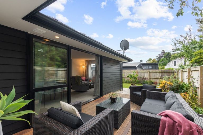 Photo of property in 28a Alfred Street, Roslyn, Palmerston North, 4414